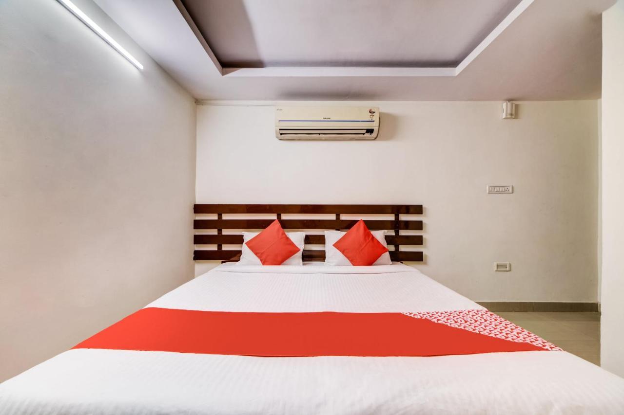 Oyo 33504 Hotel Ananda Inn Hyderabad Eksteriør bilde