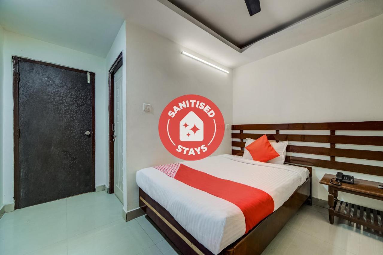 Oyo 33504 Hotel Ananda Inn Hyderabad Eksteriør bilde